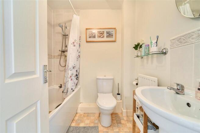 2 bed Terraced for sale Image 4