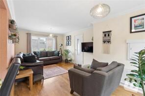 1, Birch Green, Wickford SS12 9AD