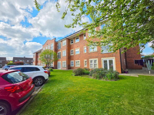 1 bed Apartment for sale in barnsley