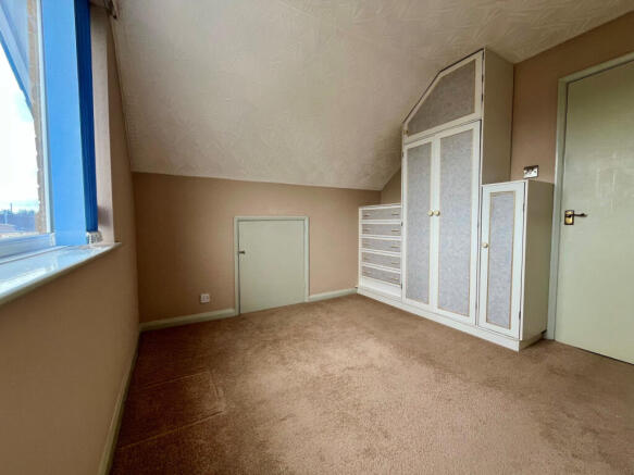 3 bed Semi-Detached for sale Image 6