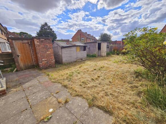 3 bed Semi-Detached for sale Image 10