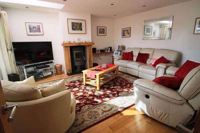 sitting room.JPG