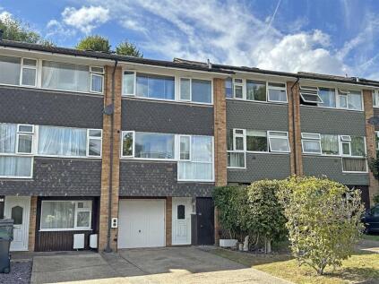 Nash Drive, Redhill