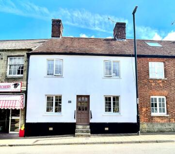 Salisbury Street - Walking distance to High Street