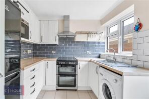 2, Rugosa Drive, Berrow, Burnham-on-sea TA8 2LJ