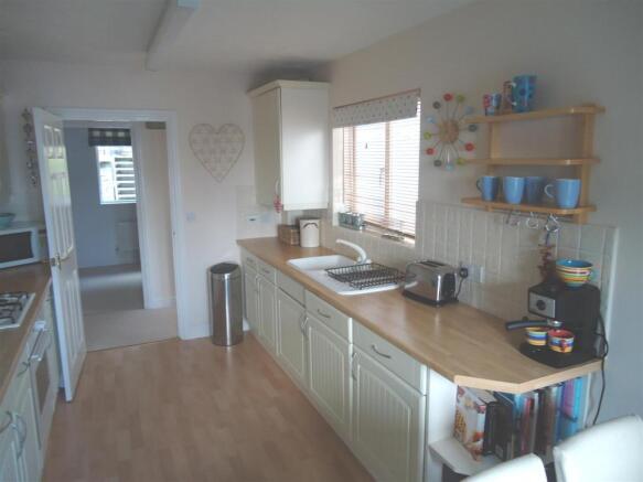 facproperties.co.uk-estate-agent-estate-agents-par
