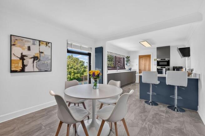 8 Mackie Avenue, Stewarton, KA3 5HE photo 4