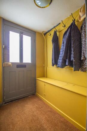 39 Cannon Street [Entrance Hall] 01.jpg