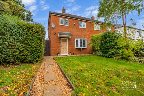 Ash Grove, Hockley