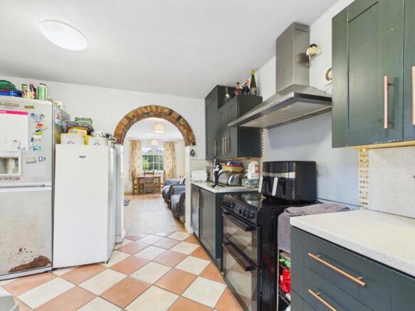 3 bed Semi-Detached for sale Image 6