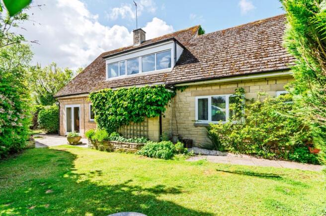 Rear & Garden