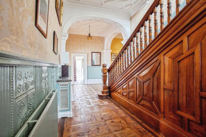 10 bed Detached for sale Image 7