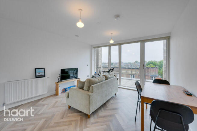 East Surrey Grove, London photo 2