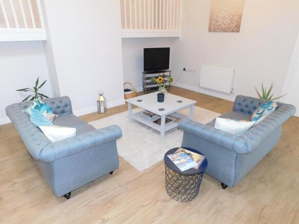 SITTING ROOM