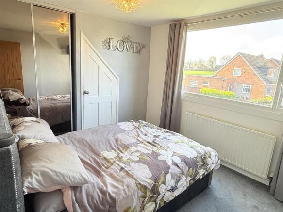 3 bed Semi-Detached for sale Image 11