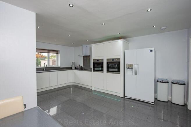 Kitchen aspect B