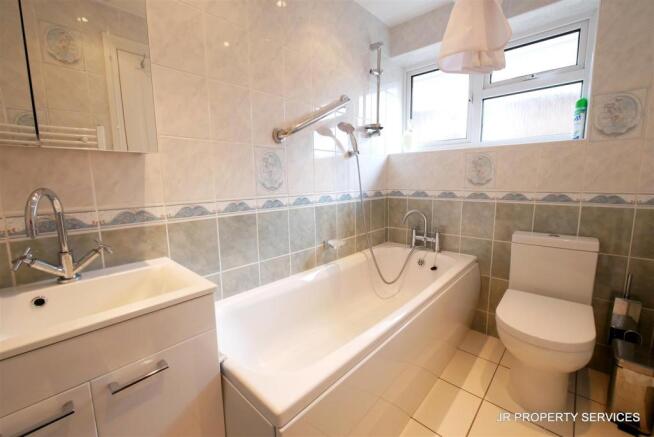 Tiled Bathroom:-