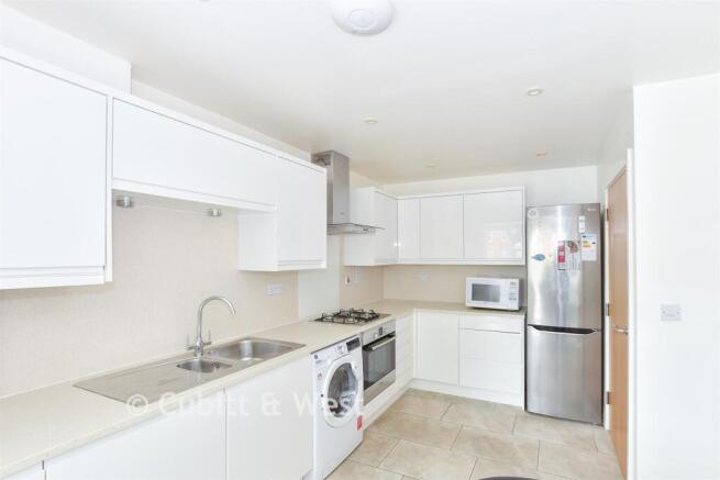 Kitchen/ Breakfast Room