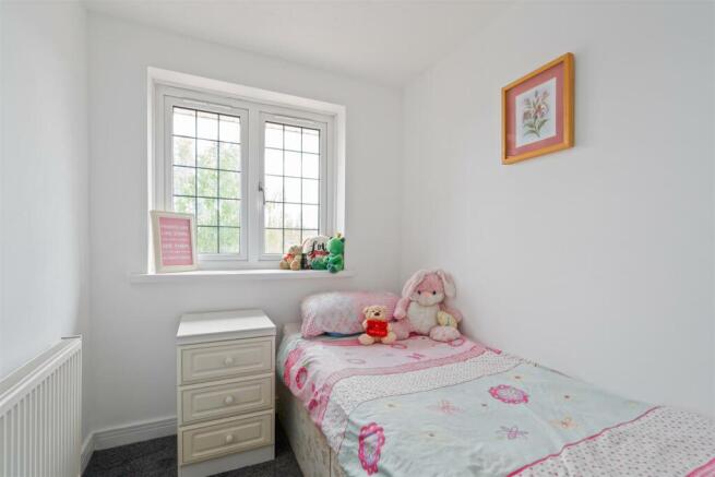 16 Finwood Close-32_lo.jpg