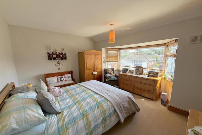 2 bed Semi-Detached to rent Image 7