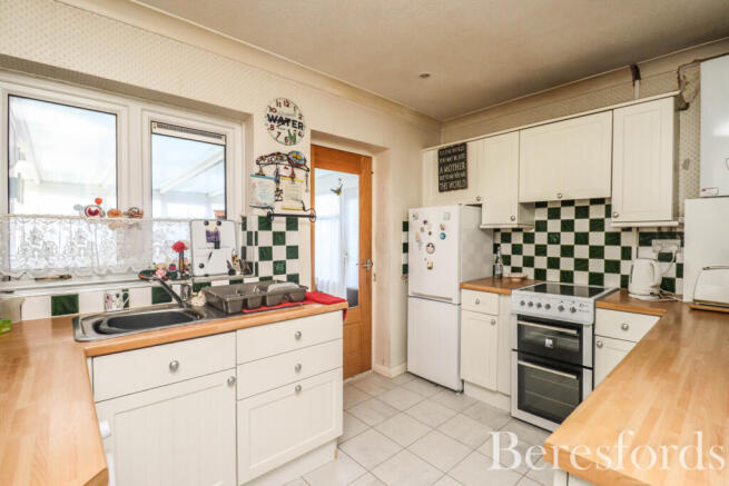 House in Chelmsford, Meadgate, Great Baddow - View 6