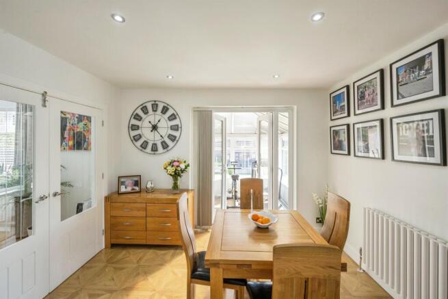 3 bed Detached Bungalow for sale Image 7
