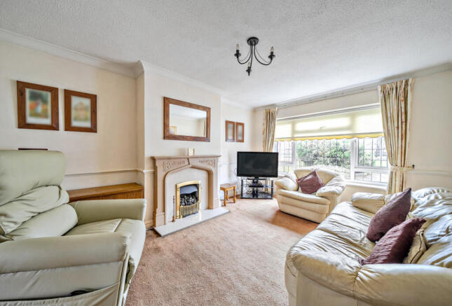 1408432-1-6982963...