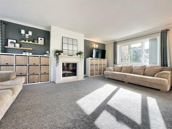 Lounge From Hallway.JPG