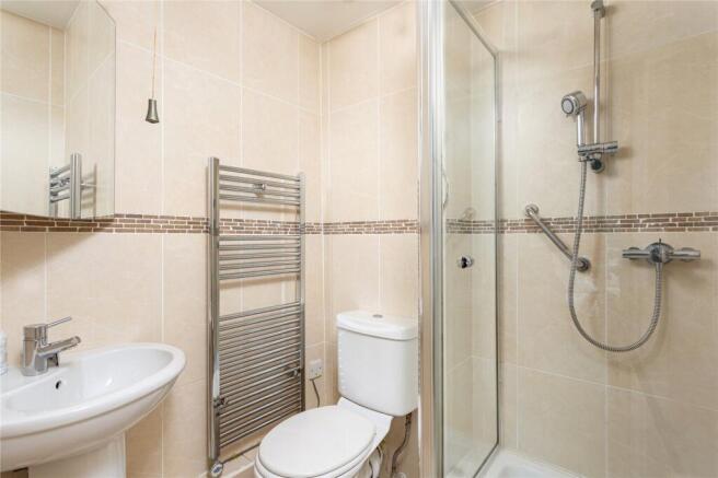 2 bed Apartment for sale Image 9