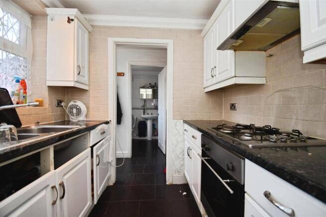 01392284-U 20 2816 29.JPG