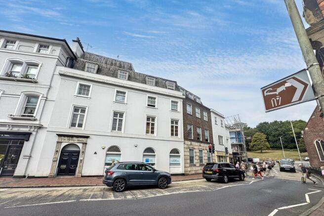Unit 3, Pantiles House, 2 Nevill Street, Tunbridge Wells, Kent TN2 5TT