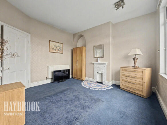 2 bed Terraced for sale Image 8