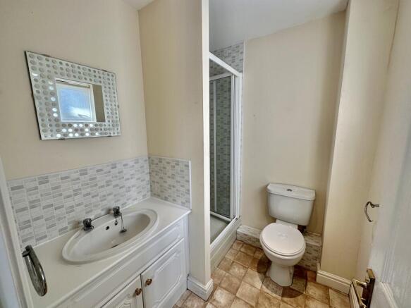 En-suite Bathroom