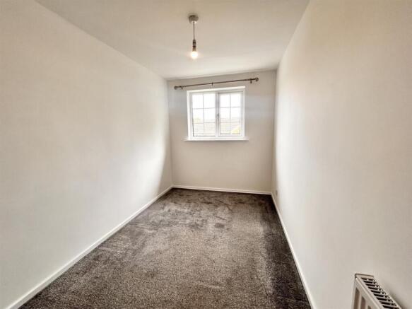 2 bed Apartment for sale Image 9
