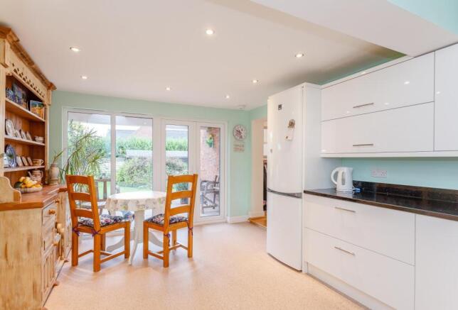 8364840-interior26-800.jpg