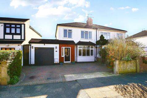 Cumberland Road, Ashford, Surrey, TW15