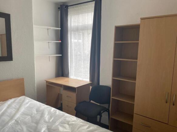 Photo 9