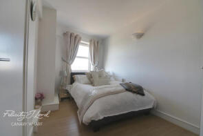Flat 1306, 4 Cascades Tower, Westferry Road, London E14 8JN