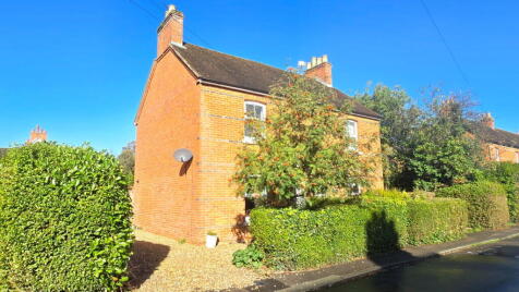 Battle Road, Newbury, RG14 6QU