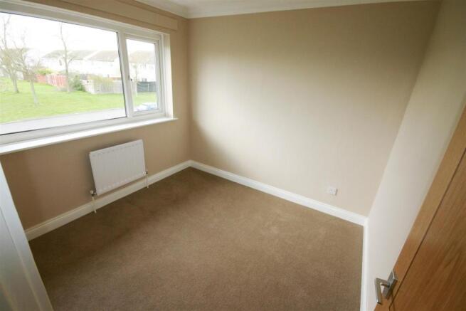 Bedroom 3: