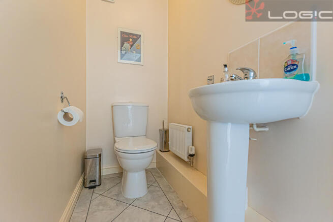 Photo 9