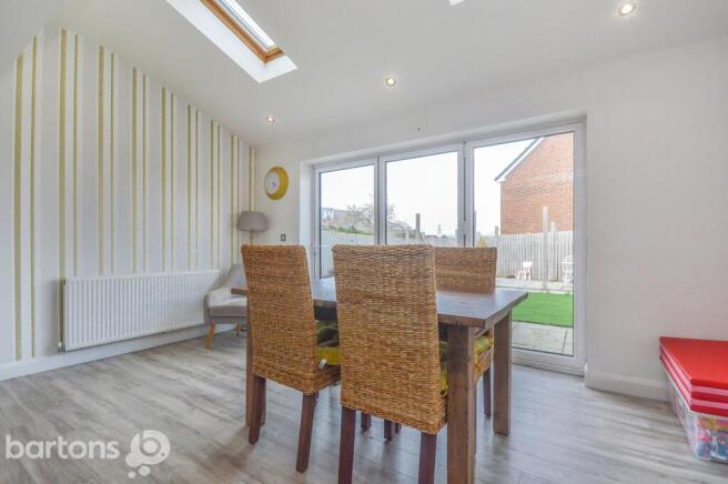 3 bed House for sale Image 5