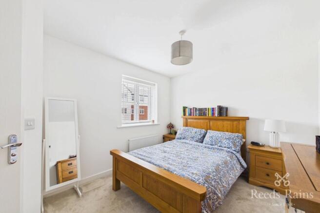 3 bed Semi-Detached for sale Image 6