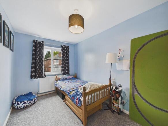 3 bed Semi-Detached for sale Image 10