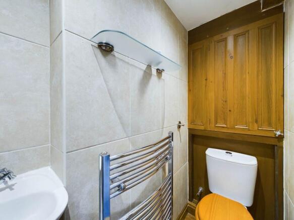3 bed Not Specified to rent Image 10