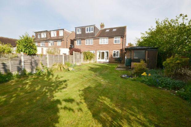 View to Rear of Hous