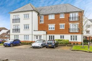 3, Longhurst House, Scholars Walk, Horsham RH12 1AD