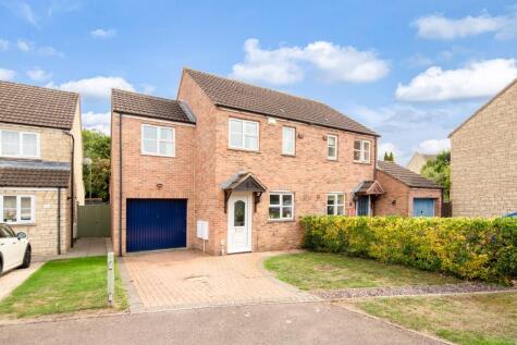 Whimbrel Close, Bicester, Oxfordshire, OX26
