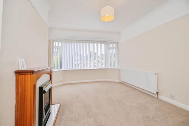 2 bed Detached Bungalow for sale Image 8