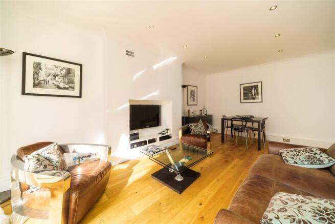 Elgin Crescent, London, W11 photo 3